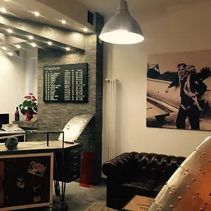 Hostel Atmos Luxe Navigli, Milan